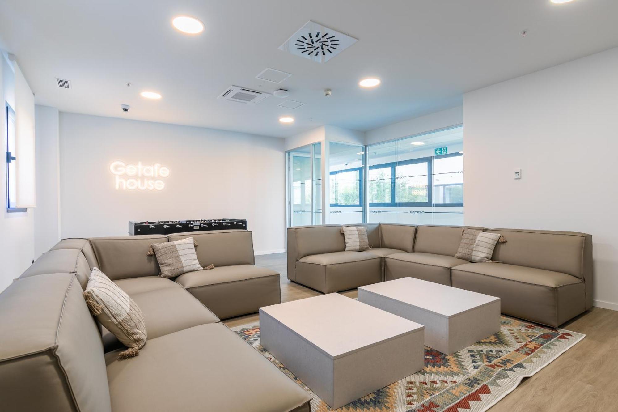 Micampus Getafe II Student Residence Eksteriør billede